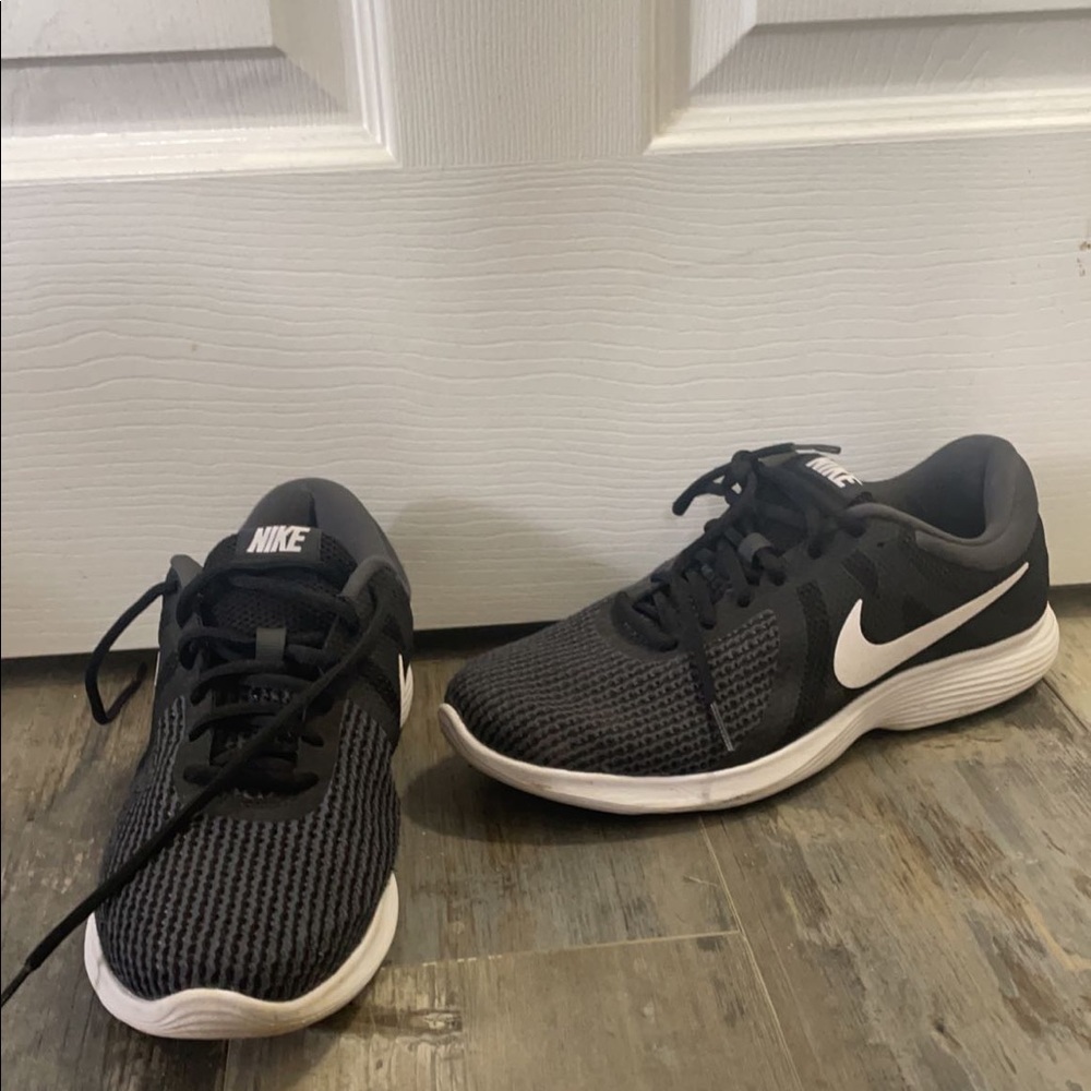 Great condition. Only worn a few times.